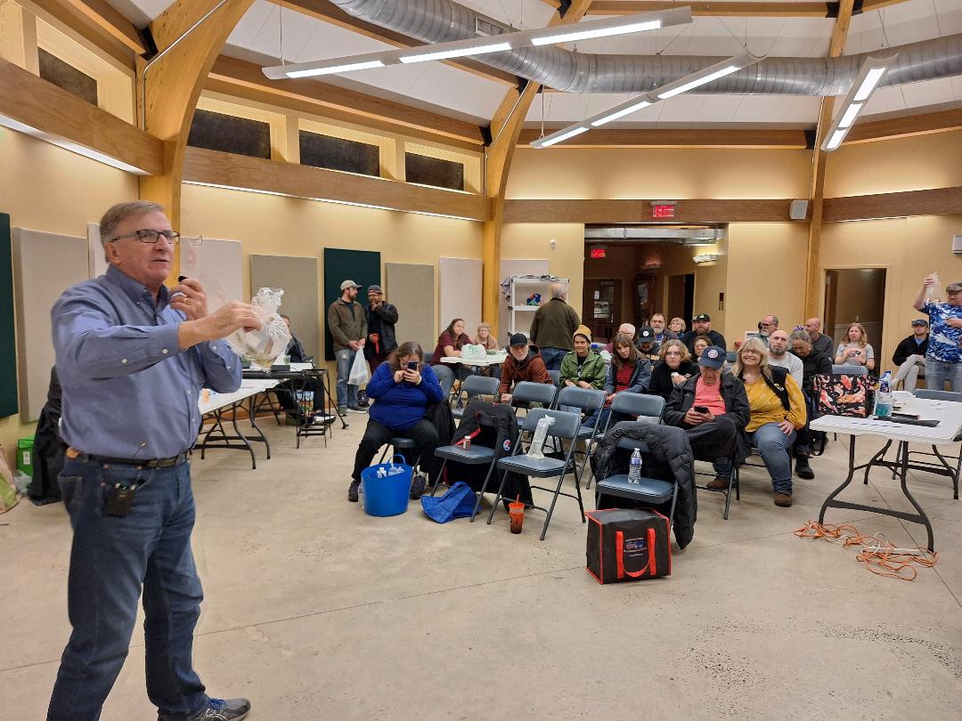 Bucks County Aquarium Society (BCAS) Meeting November 6, 2025 photo 6